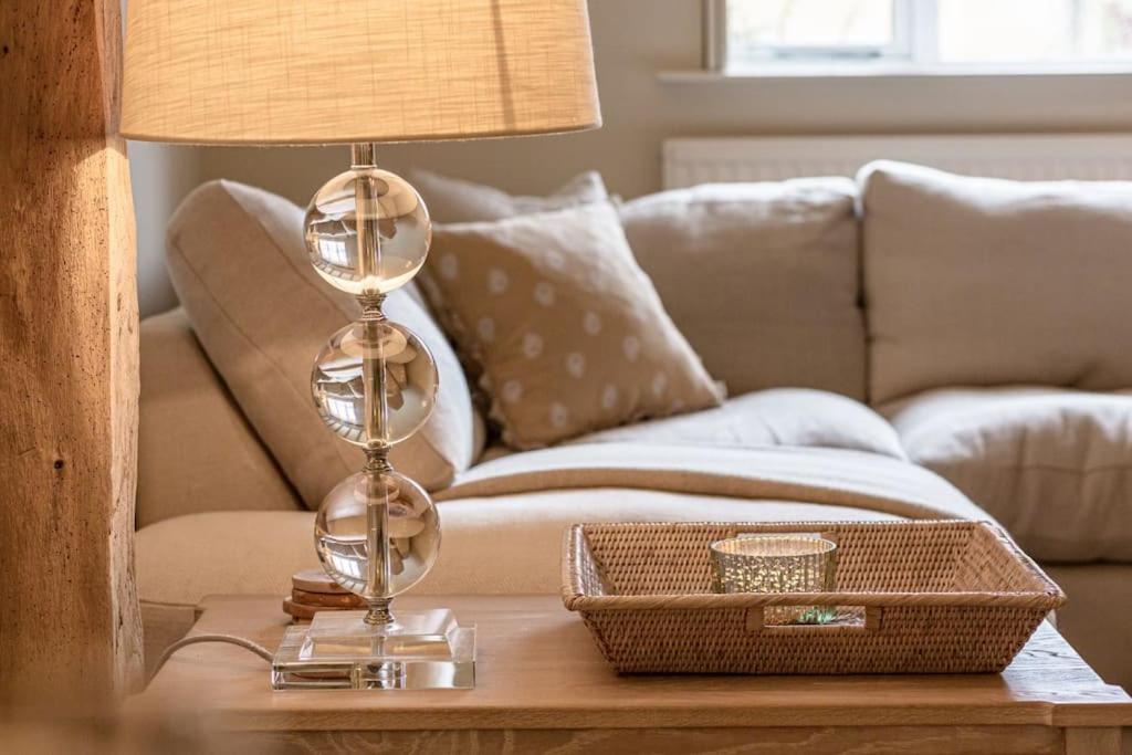 East Barn Cottage - Refurbished Barn Conversion! Weston Subedge Eksteriør bilde
