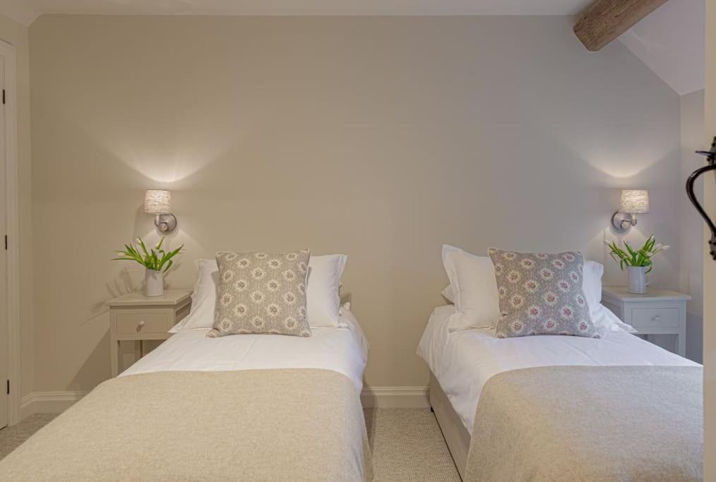East Barn Cottage - Refurbished Barn Conversion! Weston Subedge Eksteriør bilde